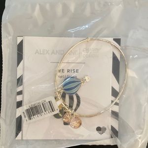 NIB Alex and Ani We Rise Charm Bangle Silver